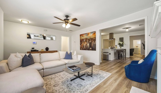 Modern Newly Renovated 3-bedroom in Historic West End