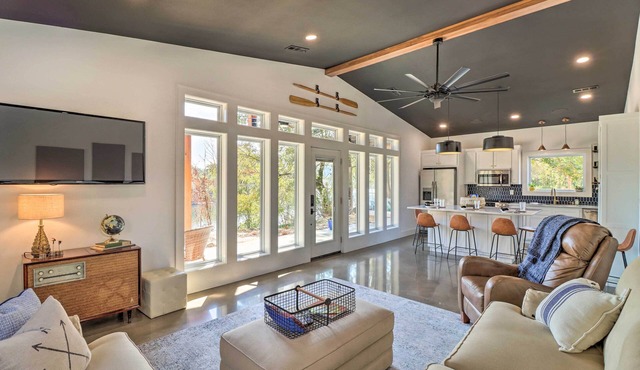 Modern Norfork House w/Patio on White River!