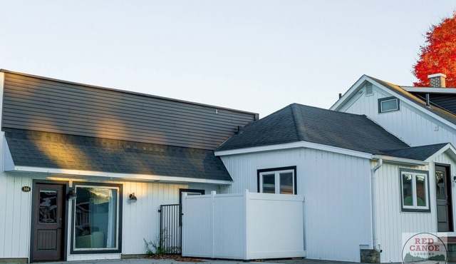 Modern Northwoods Escape in Downtown Minocqua
