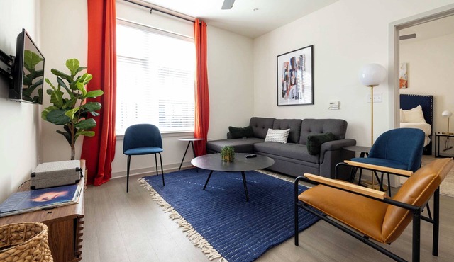 Modern Nulu 2BR CozySuites 10