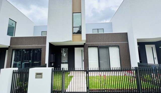 Modern Oasis Residence｜Austral 3 Br Home