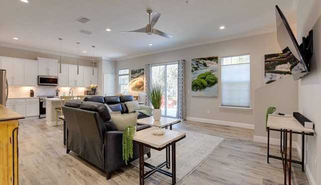 Modern Ocala Townhome Near Golf Club & WEC!