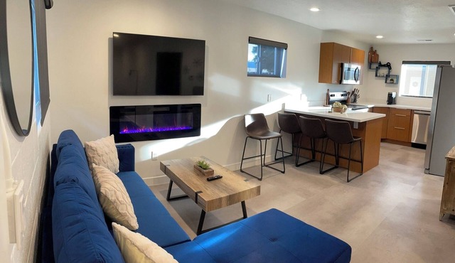 Modern, One Bedroom Apartment in Bryce Canyon Country, Panguitch, Utah
