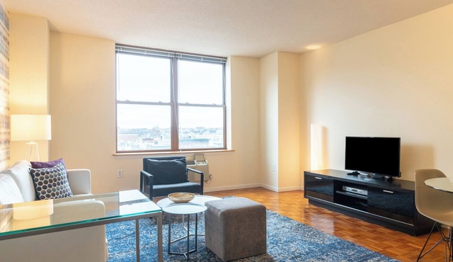Modern One Bedroom in Hoboken Waterfront Building