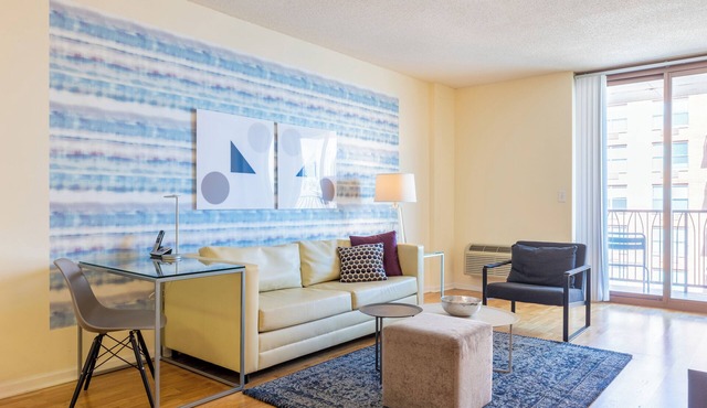 Modern One Bedroom in Hoboken - 20 Mins to NYC