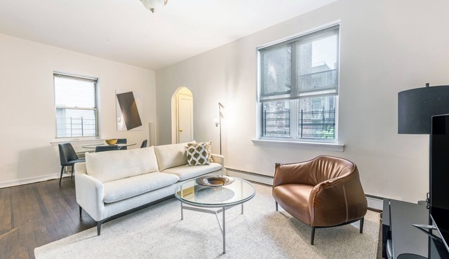Modern One Bedroom Nearby Central Park on UWS
