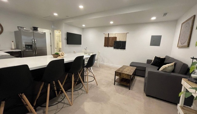 Modern, One Bedroom Pet Friendly Apartment in Bryce Canyon Country, Panguitch, Utah