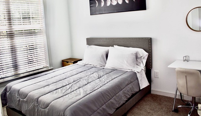 Modern one bedroom with pool.