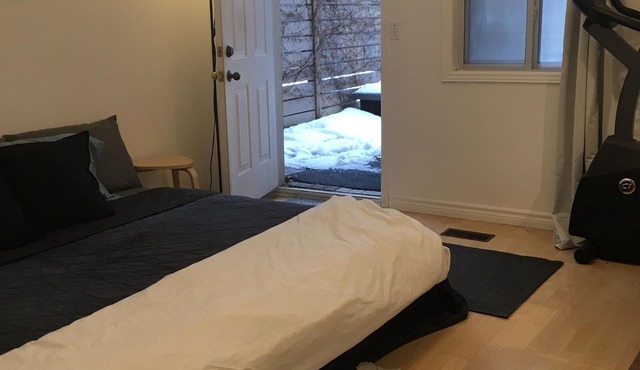 Modern Ossington Apartment