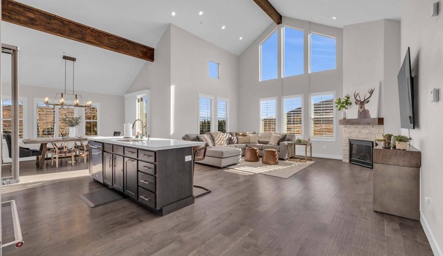 Modern Park City Retreat with Private Hot Tub