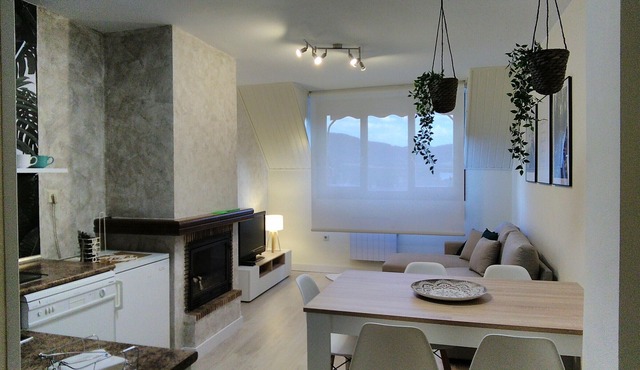 Modern Penthouse with Pool, Parking, and Ski Storage in Jaca