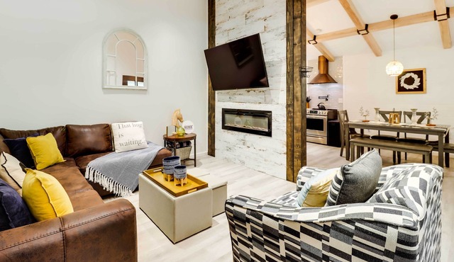 Modern Pocono Summit Retreat w/ Deck & Fire Pit!