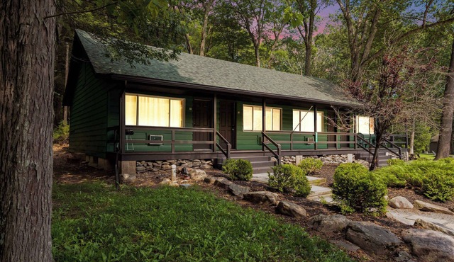 Modern Pocono Retreat | Firepits