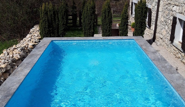 Modern private flat with pool located in an authentic Istrian mountain village!