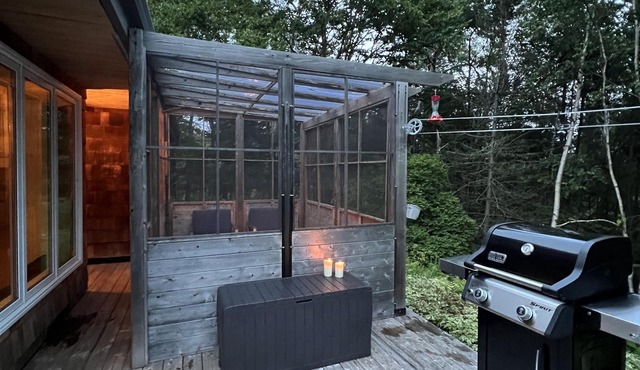 Modern Private Lodge Near the Beach