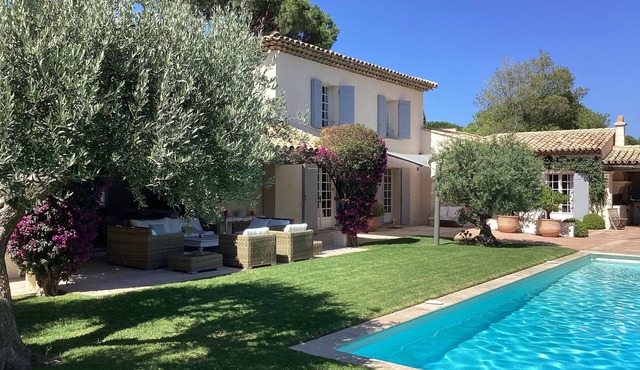Modern Provencal Villa -