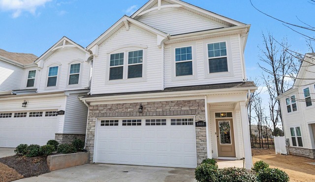 Modern Quiet End-Unit 3BR Townhome