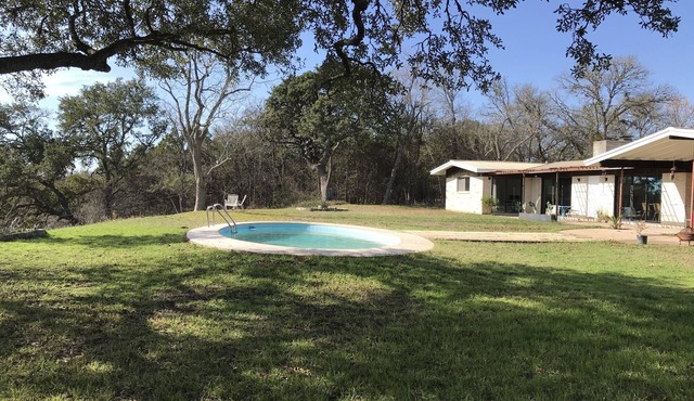 Modern Ranch House on 30 Private Acres! Swimming Pool, Fishing, Great for Family