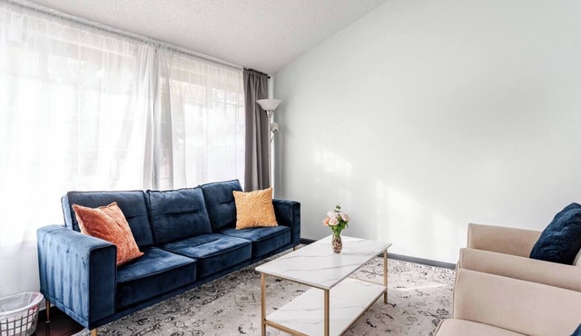 Modern Remodeled 3BR Home in Tacoma w/Entertainment Room — Perfect for Families