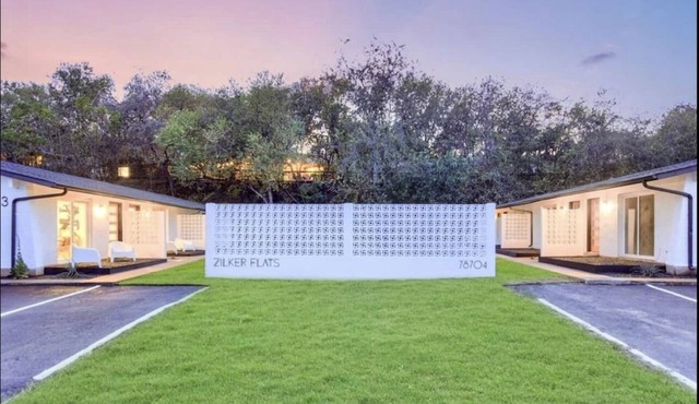 Modern Renovated Condo - Walk to Zilker/Barton Springs