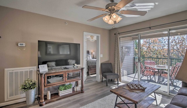 Modern Resort Condo ~ 3 Mi to Branson Landing