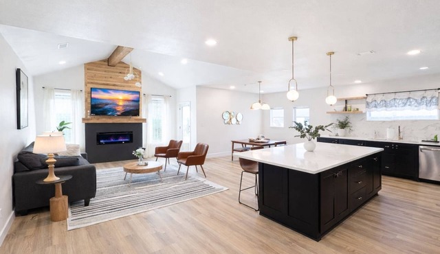 Modern Retreat at Burgamy Park