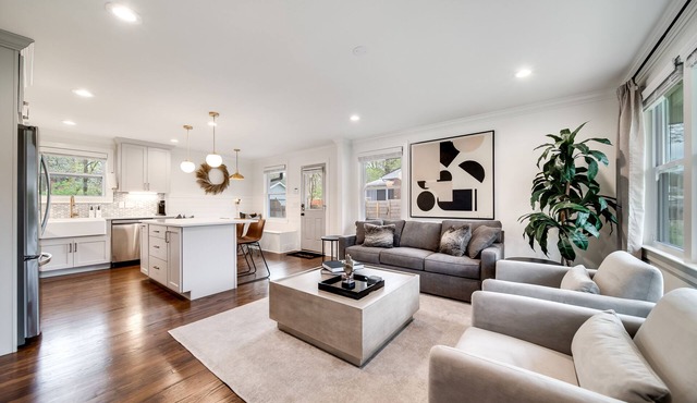 Modern Retreat in Central Nashville Location