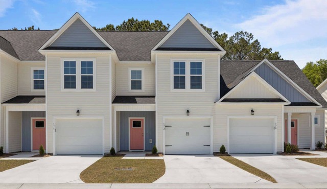 Modern Retreat Minutes to Emerald Isle Beach Villa