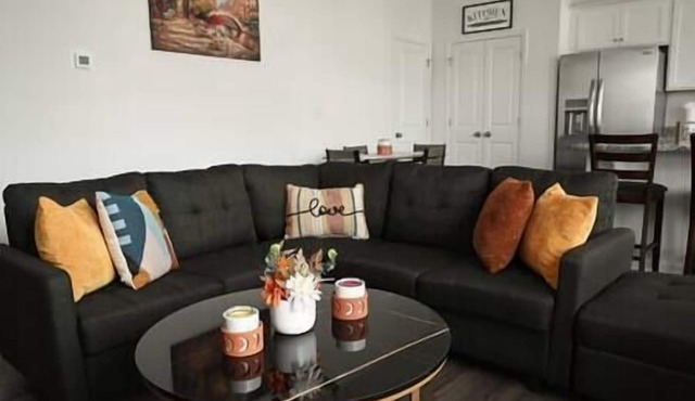 Modern Retreat Near Chateau Elan & Raceway