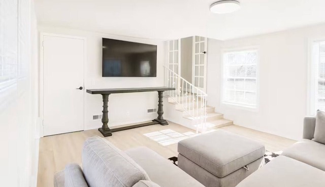 Modern Retreat Spacious Rooms Group Friendly
