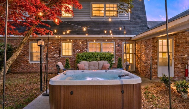 Modern Retreat w/Hot Tub, Game Room, Fire Pit Near Ft. Benning & CSU