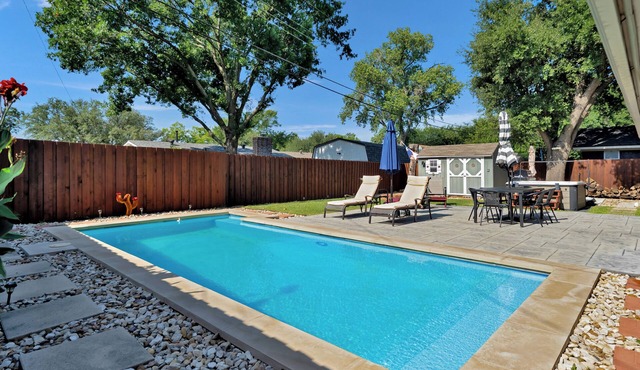 Modern Retreat with Pool, Hot Tub & Game Room