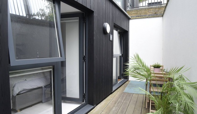 Modern Richmond Apartment