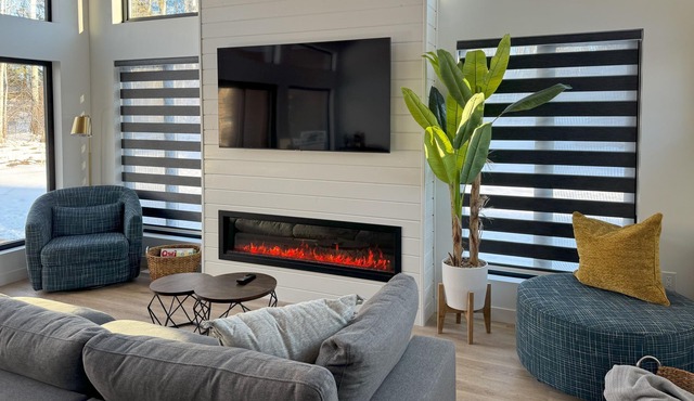 Modern Riding Mountain Retreat