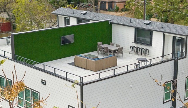 Modern Rooftop Getaway Near Six Flags with Views