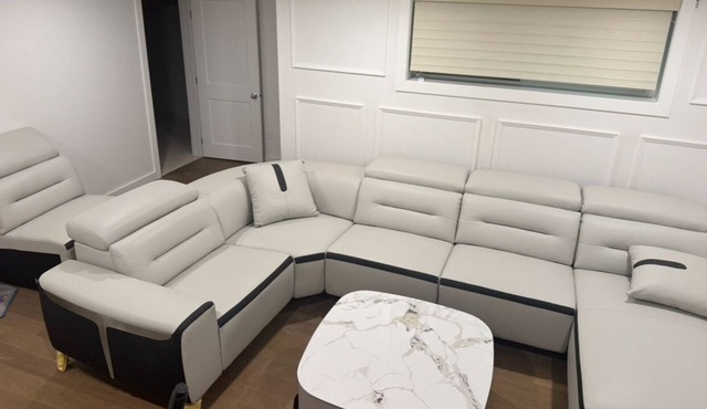 Modern Room with Luxurious Furniture & Amenities-Centrally Located