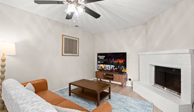 Modern - Round Rock 1BR -Near Austin - King Bed