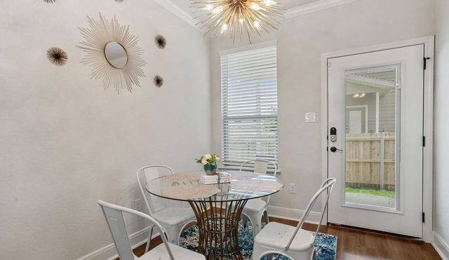 Modern San Antonio Home near SeaWorld & Lackland