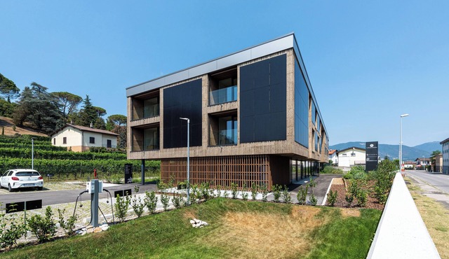 Modern, simple and super-equipped style apartment