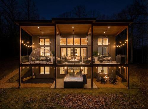 Modern Sleek Design Hot Tub Dome & Game Room