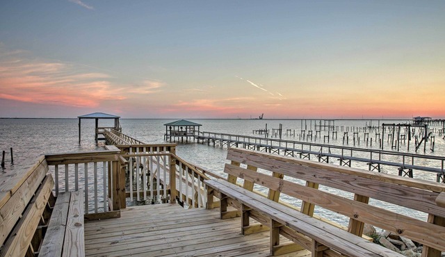 Modern Slidell Home w/Private Fishing Dock!