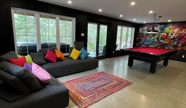 Modern solid wood chalet | Spa fireplace nature