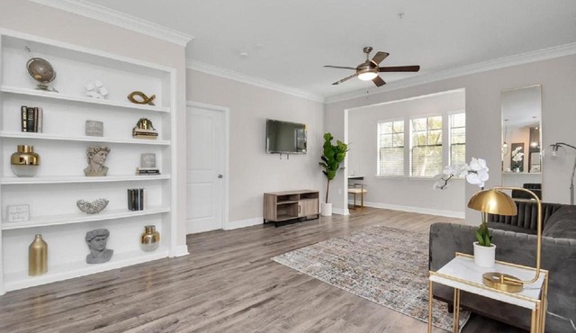 Modern Solstice near MED CTR & NRG