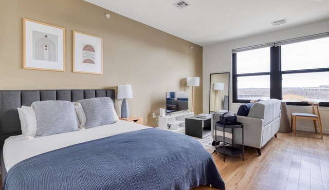 Modern Somerville Studio w/W/D, Gym & Roof, nr Assembly T, by Blueground