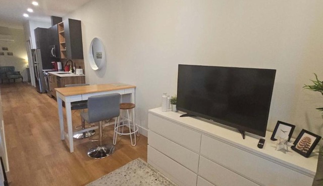 Modern Sophistication at Harbor's Edge, AC, Unit 413