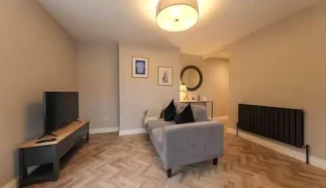 Modern Southville Escape | City & Harbourside