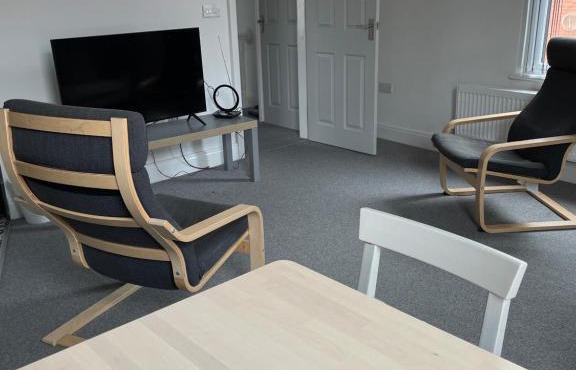 Modern,spacious 2 bed apartment