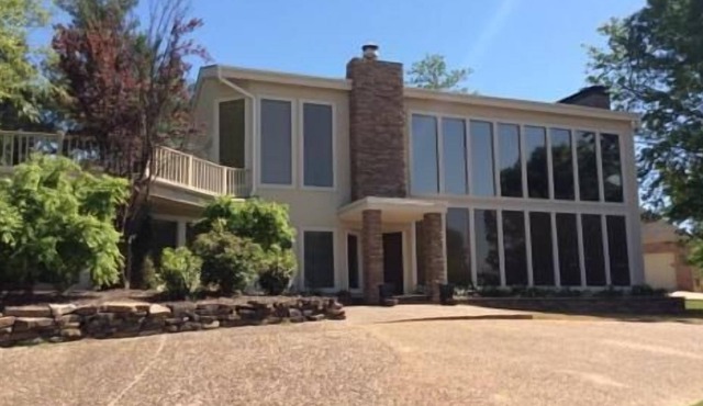 Modern, Spacious Home, Steps Away From Fayetteville Country Club! Monthly Rental