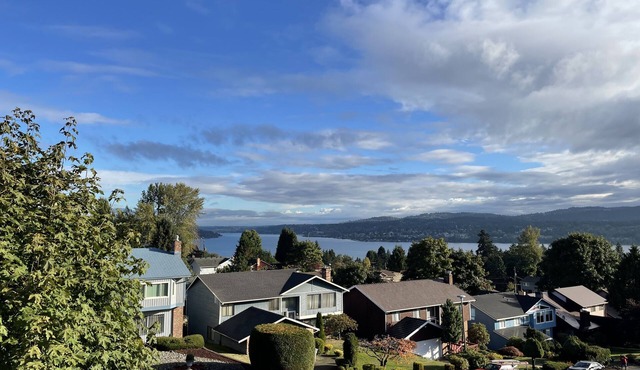 Modern Spacious Home with Epic Lake Views