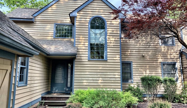 Modern Spacious Buck Hill Falls 3BR, Monthly Rate